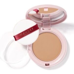 Wander Wanderlust Powder Foundation Compact Tan/Bronze’ NIB